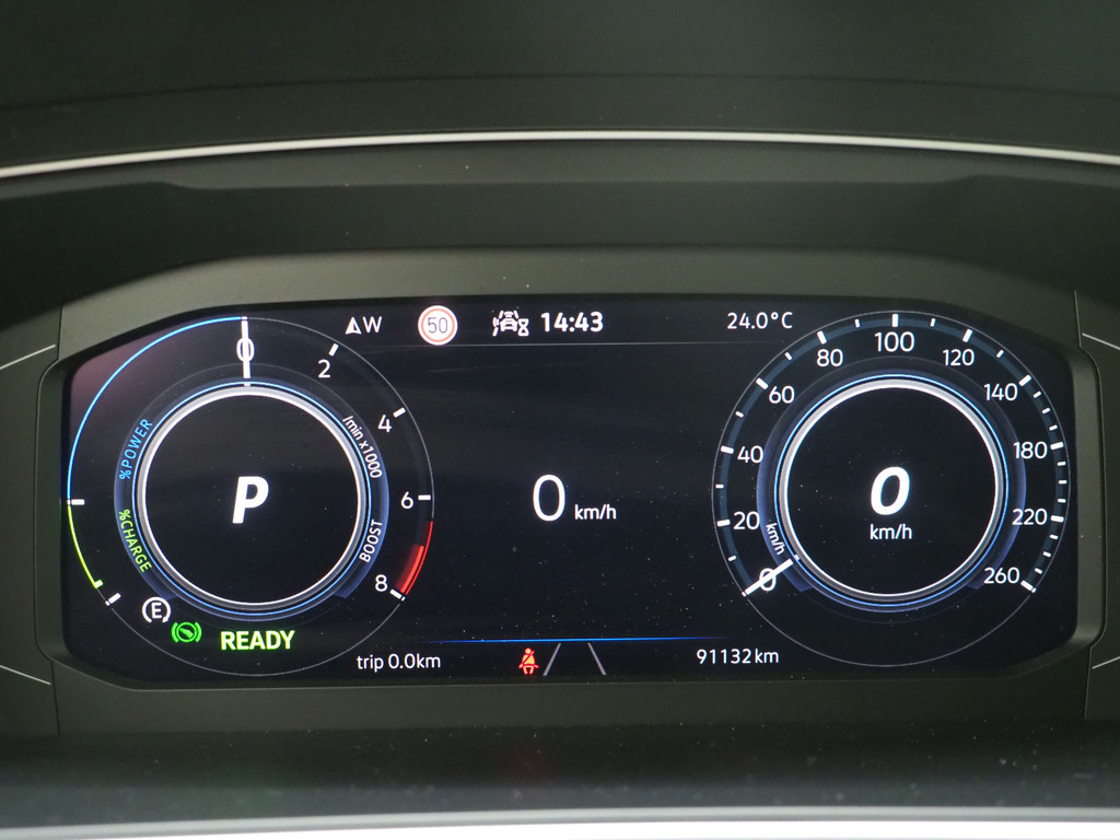Volkswagen Tiguan 1.4 TSI eHybrid R-Line Exclusive 24