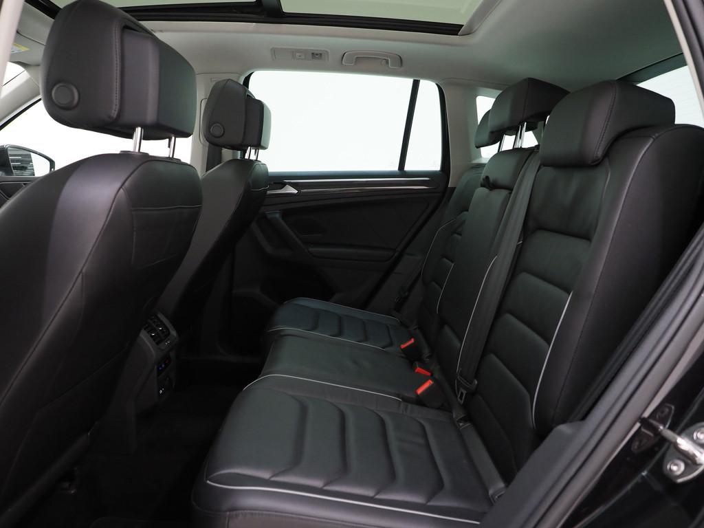 Volkswagen Tiguan 1.4 TSI eHybrid Elegance Exclusive 76