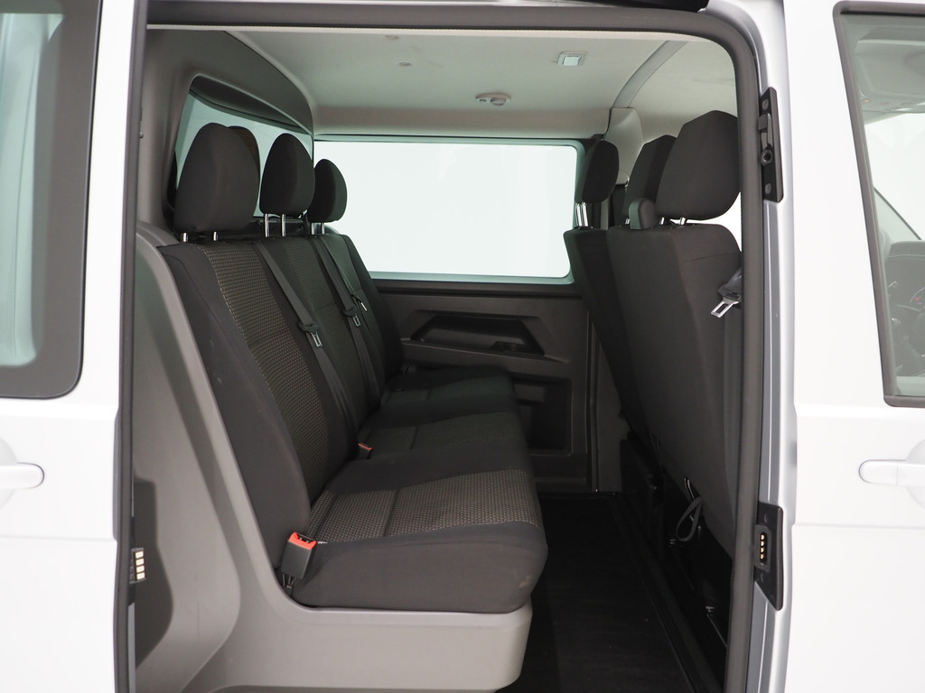 Volkswagen Transporter 2.0 TDI L2H1 30 DC Comfortline 29