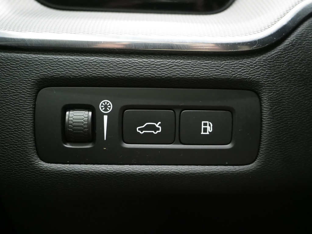 Volvo XC60 2.0 T8 Recharge AWD R-Design Dark 60