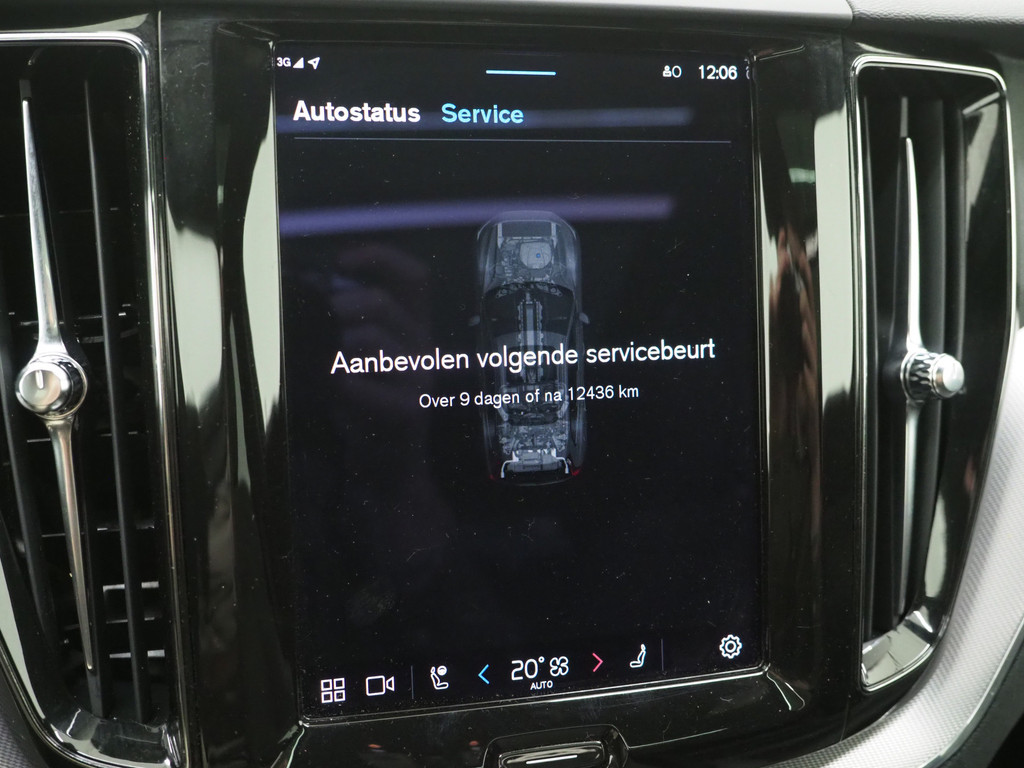 Volvo XC60 2.0 T8 Recharge AWD R-Design Dark 70