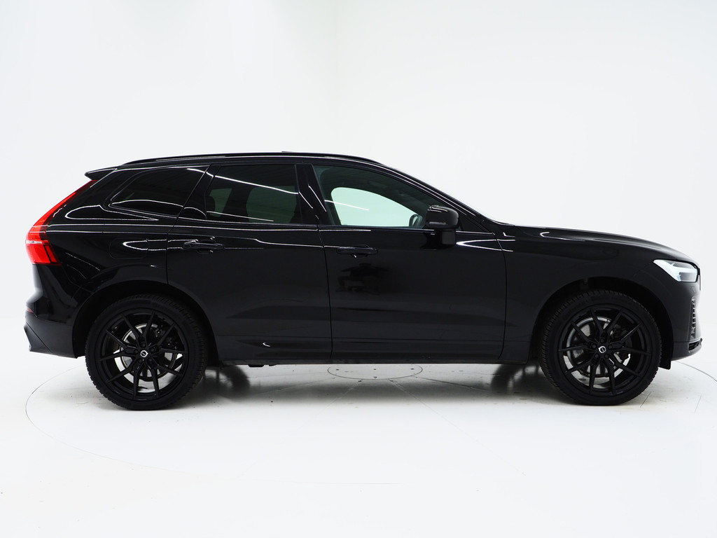 Volvo XC60 2.0 T8 Recharge AWD R-Design Dark 9