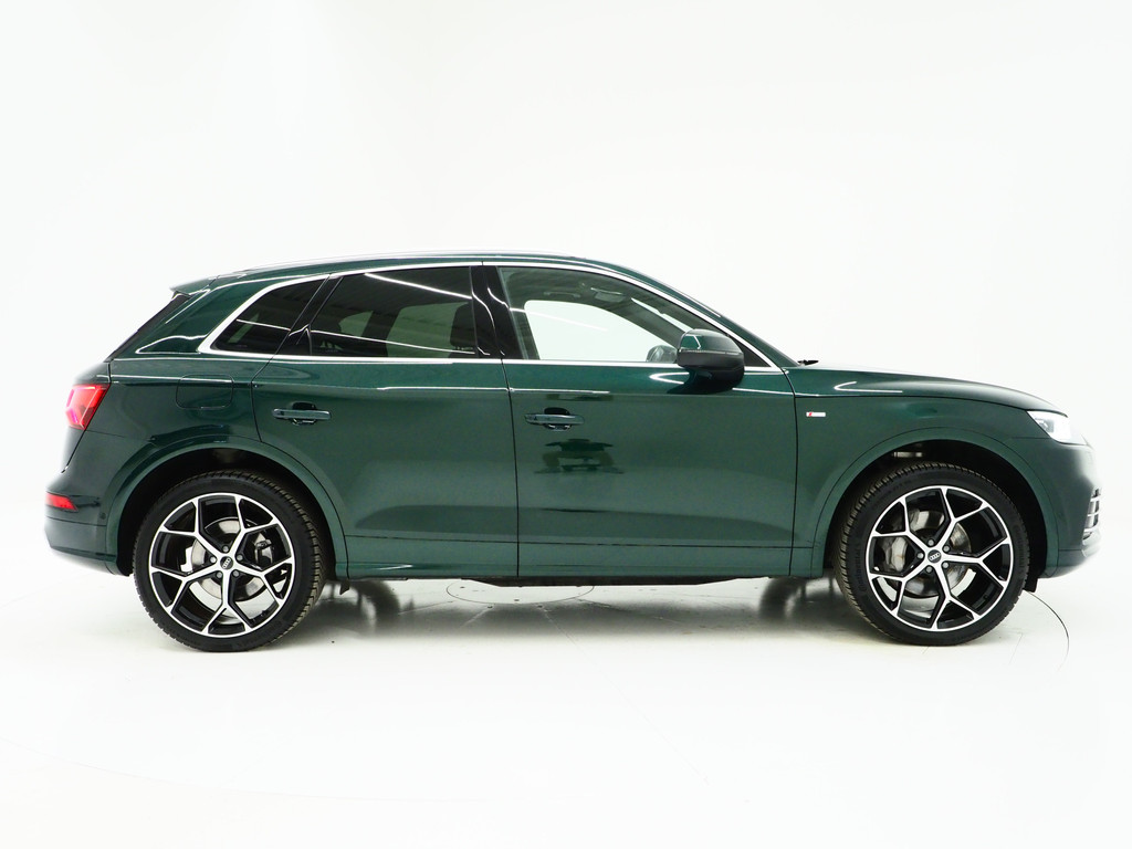Audi Q5 55 TFSI e quattro Competition 48