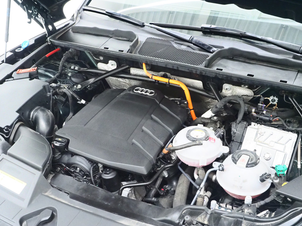 Audi Q5 55 TFSI e quattro Competition 6