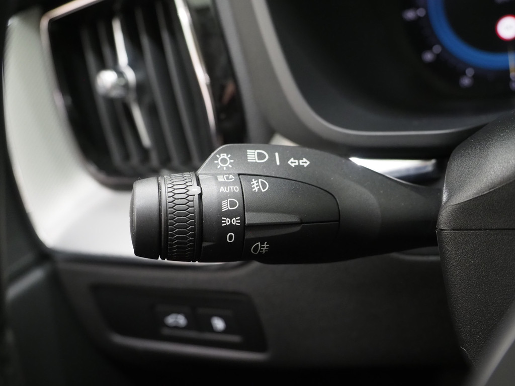 Volvo XC60 2.0 T6 Recharge AWD Plus Long Range 20