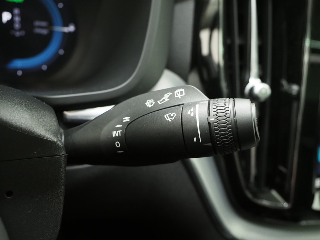 Volvo XC60 2.0 T6 Recharge AWD Plus Long Range 61