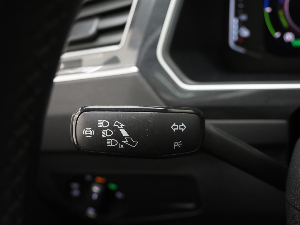 Volkswagen Tiguan 1.4 TSI eHybrid Elegance Exclusive 61