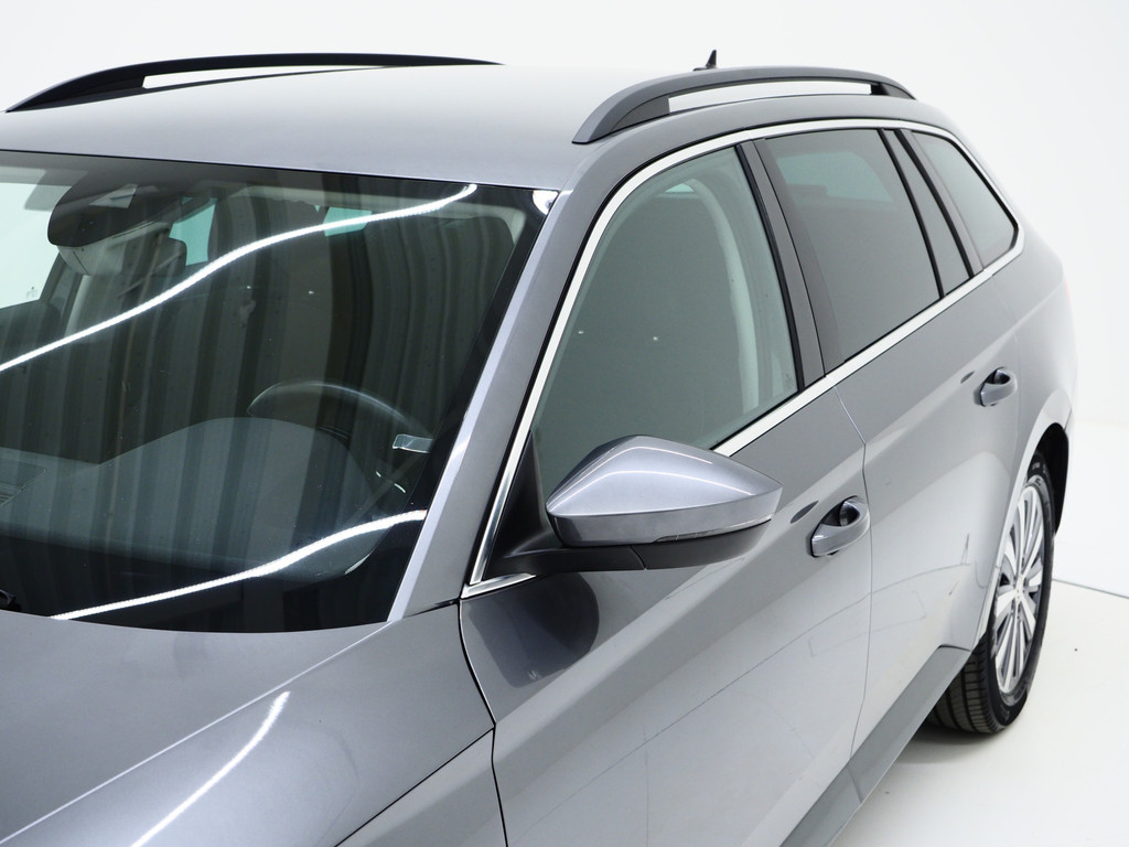 Škoda Superb 1.4 TSI iV 218PK 12