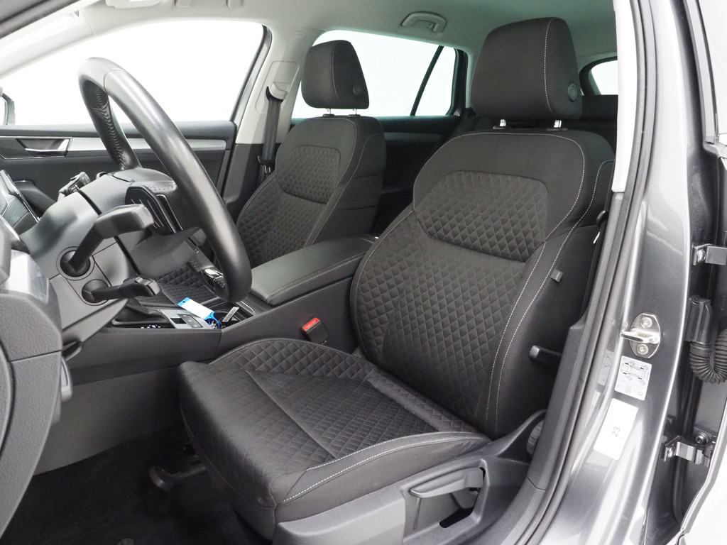 Škoda Superb 1.4 TSI iV 218PK 3