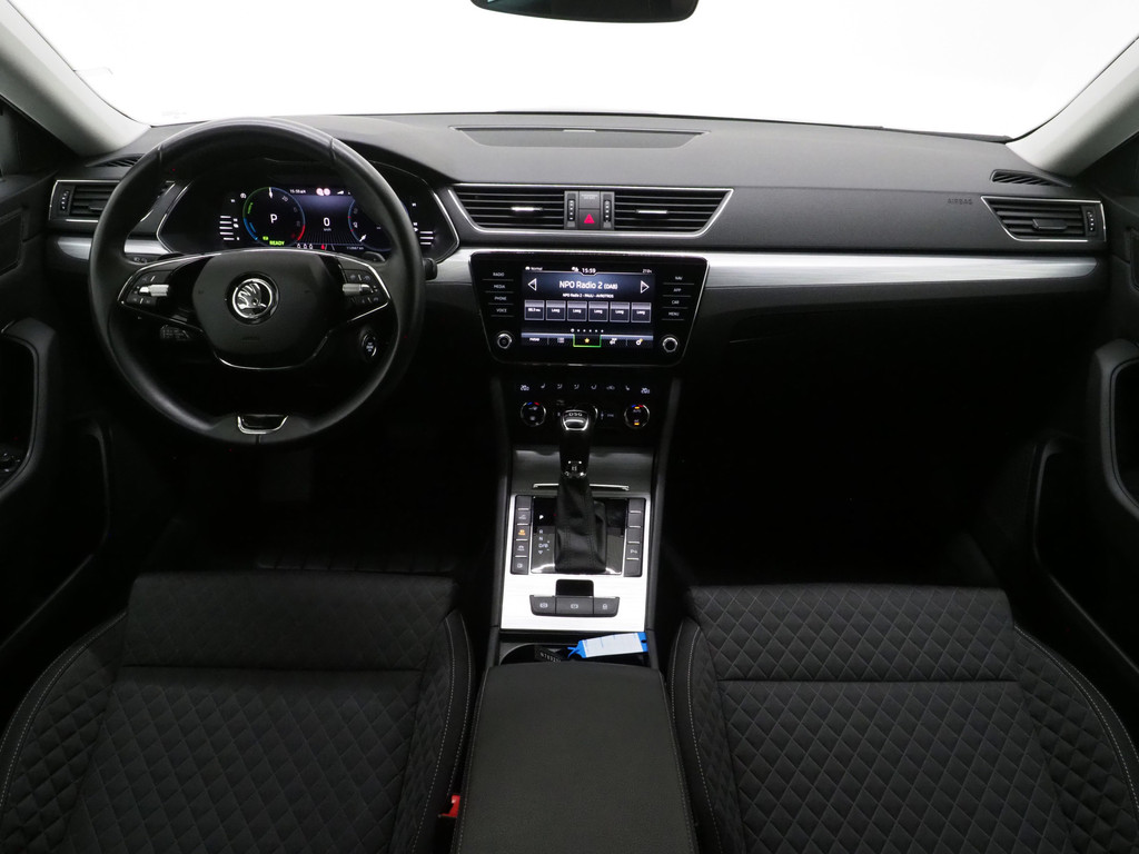 Škoda Superb 1.4 TSI iV 218PK 41