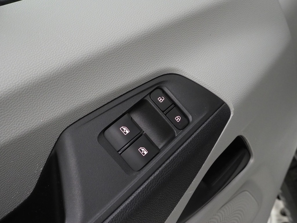 Maxus Deliver 9 2.0 CIT L3H2 Luxe 3 Zits 15