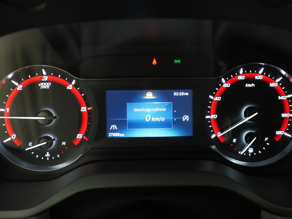 Maxus Deliver 9 2.0 CIT L3H2 Luxe 3 Zits 21