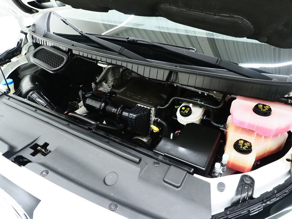 Maxus Deliver 9 2.0 CIT L3H2 Luxe 3 Zits 5