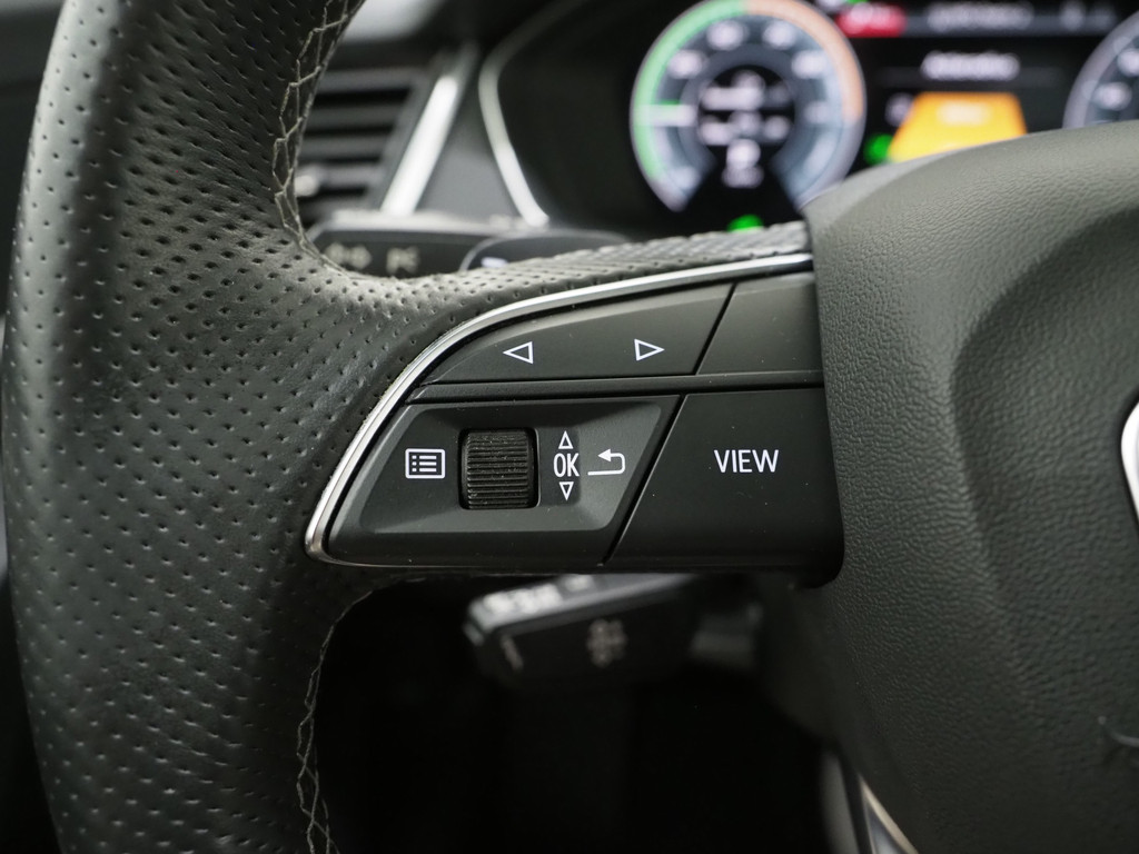 Audi Q5 55 TFSI e quattro Competition 21