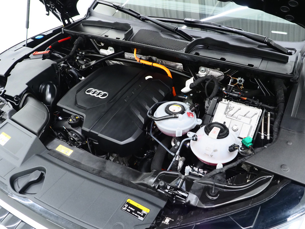 Audi Q5 55 TFSI e quattro Competition 6