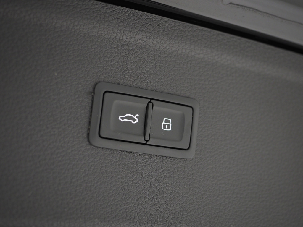 Audi Q5 55 TFSI e quattro Competition S-Line 82