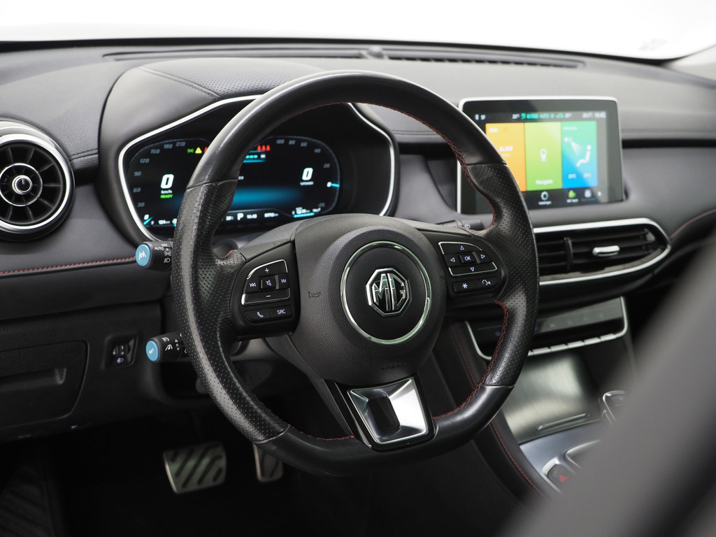 MG EHS 1.5 TGDI Luxury 17
