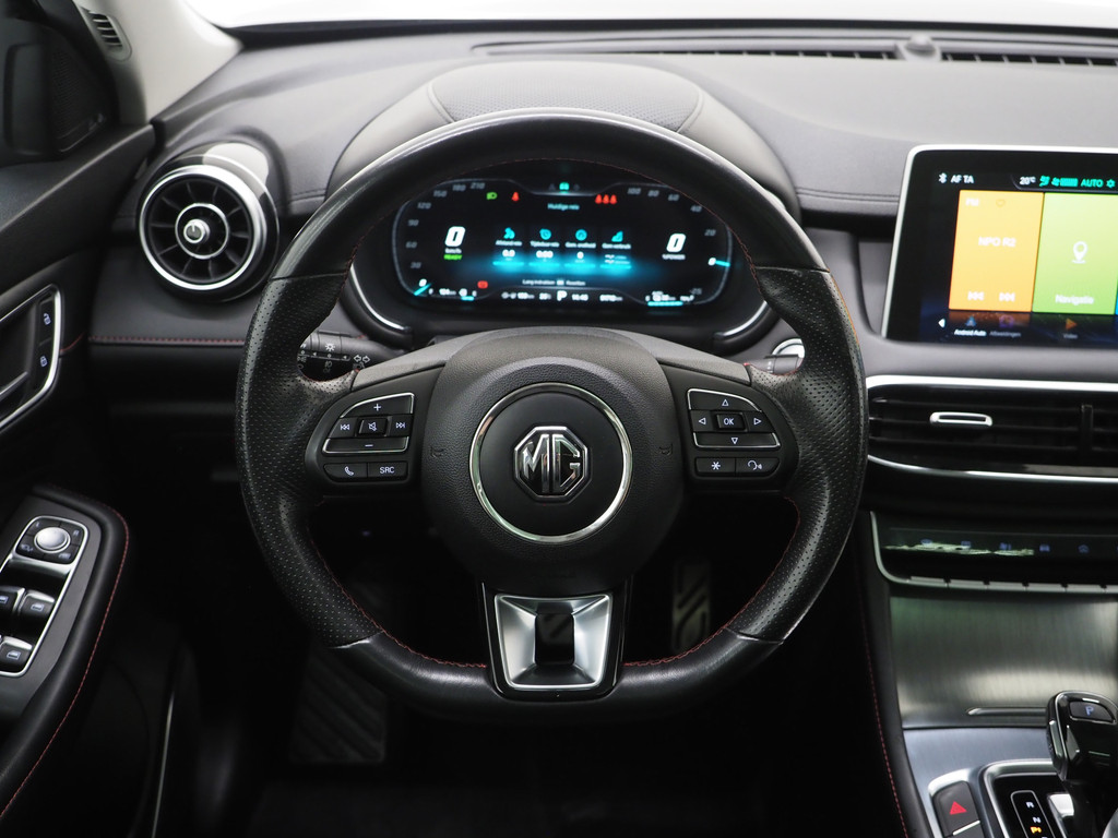 MG EHS 1.5 TGDI Luxury 34