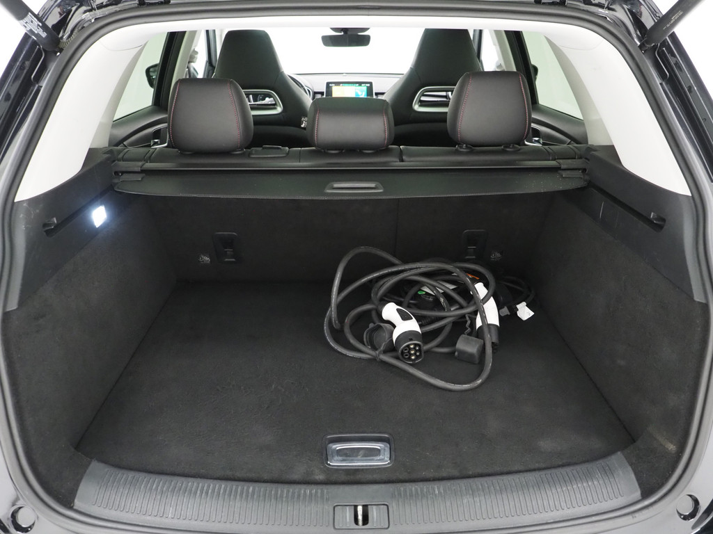 MG EHS 1.5 TGDI Luxury 76