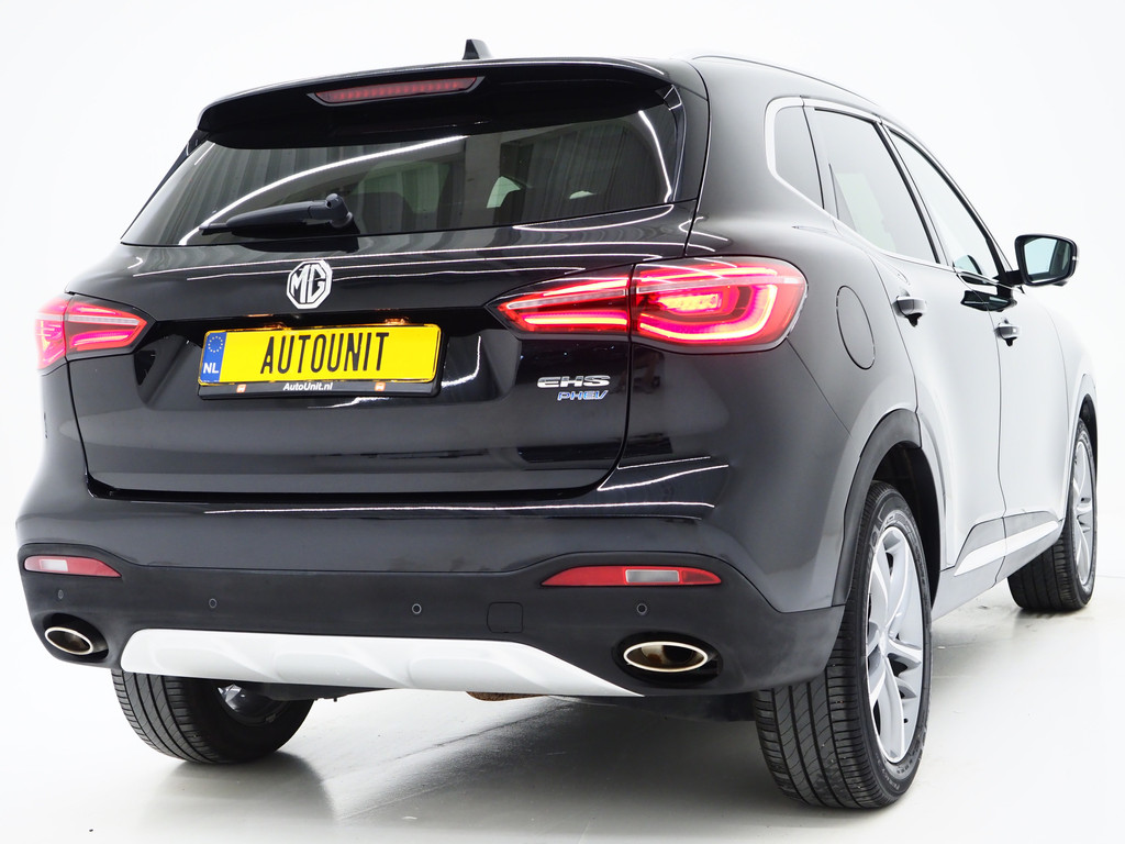 MG EHS 1.5 TGDI Luxury 8
