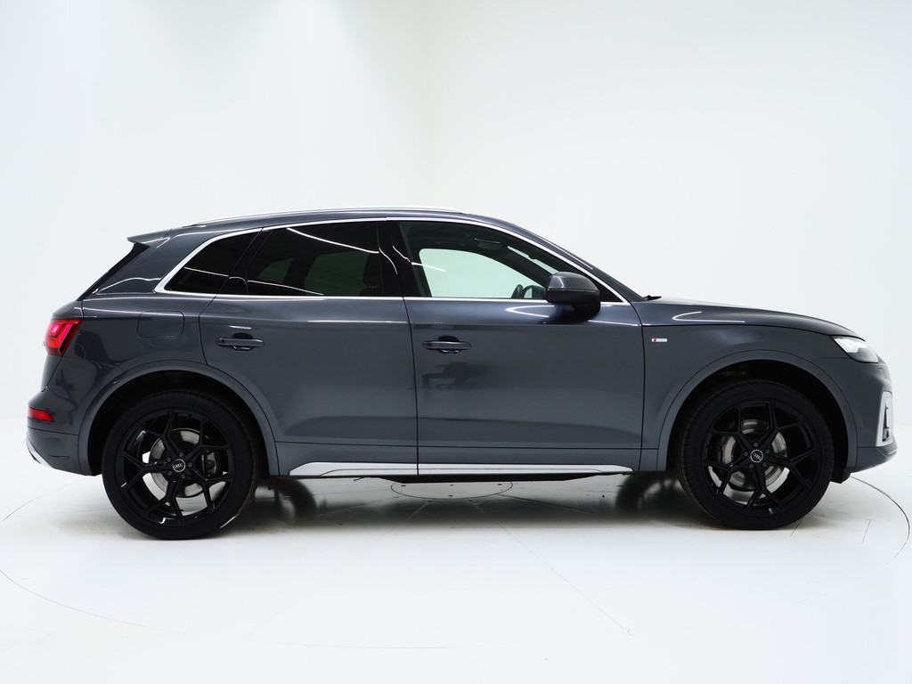 Audi Q5 55 TFSI e quattro Competition 9