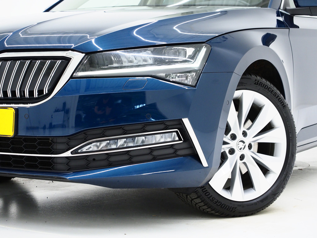 Škoda Superb Combi 1.4 TSI iV 218PK 5