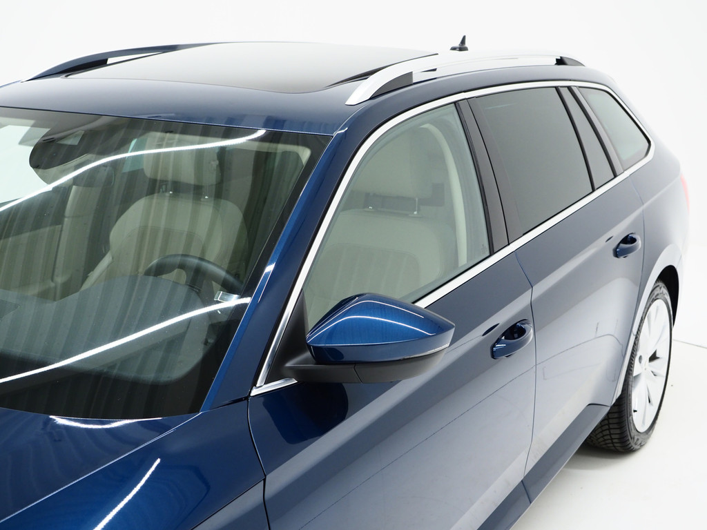 Škoda Superb Combi 1.4 TSI iV 218PK 60