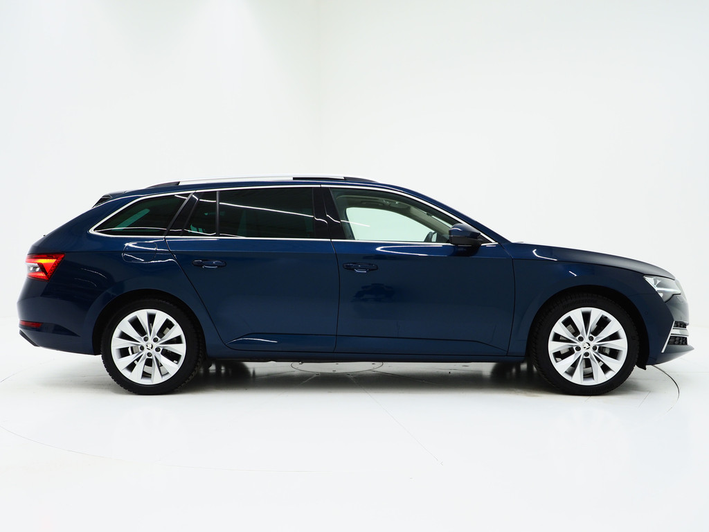 Škoda Superb Combi 1.4 TSI iV 218PK 9