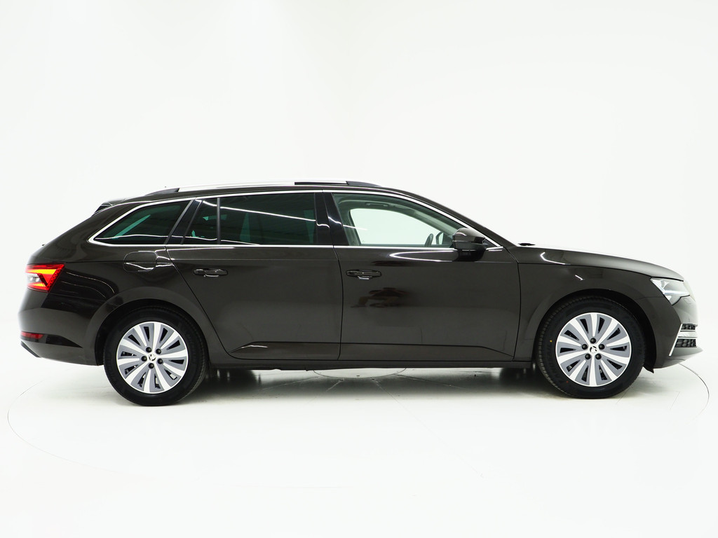Škoda Superb Combi 1.4 TSI iV 218PK 55