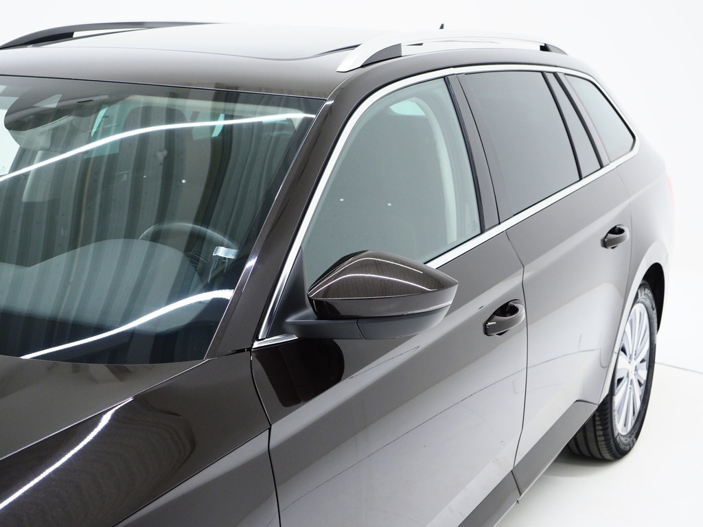 Škoda Superb Combi 1.4 TSI iV 218PK 58