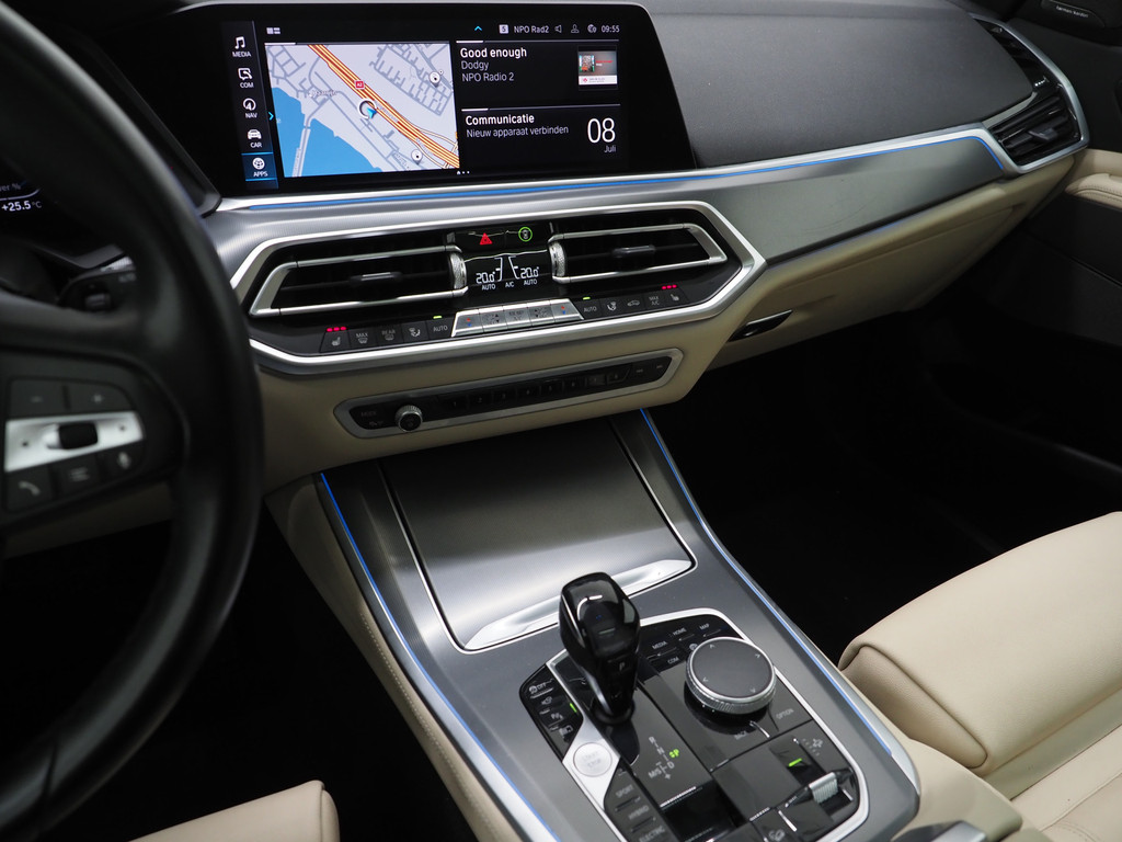 BMW X5 xDrive45e High Executive 31