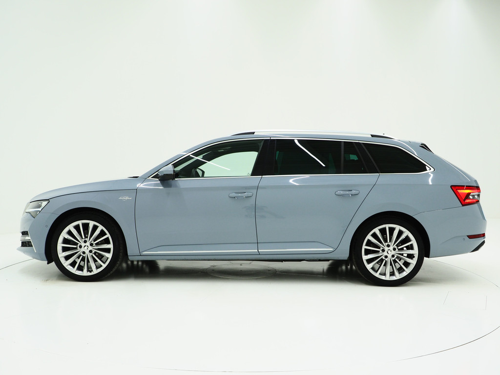 Škoda Superb Combi 1.4 TSI iV Laurin & Klement 1
