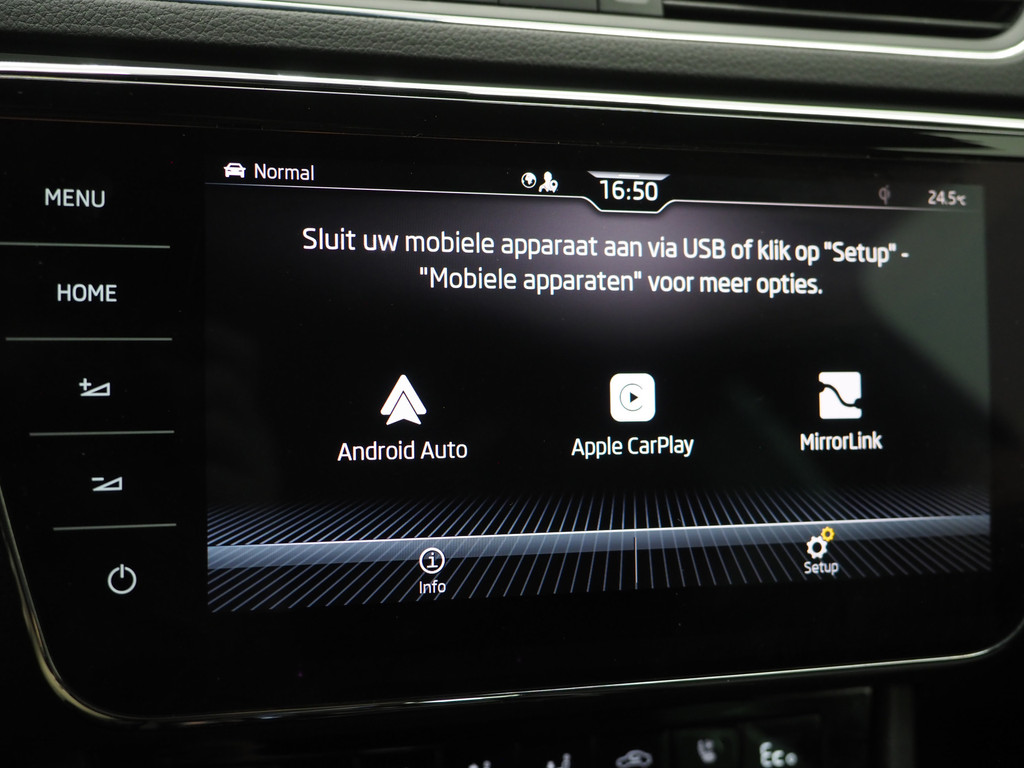 Škoda Superb Combi 1.4 TSI iV Laurin & Klement 30