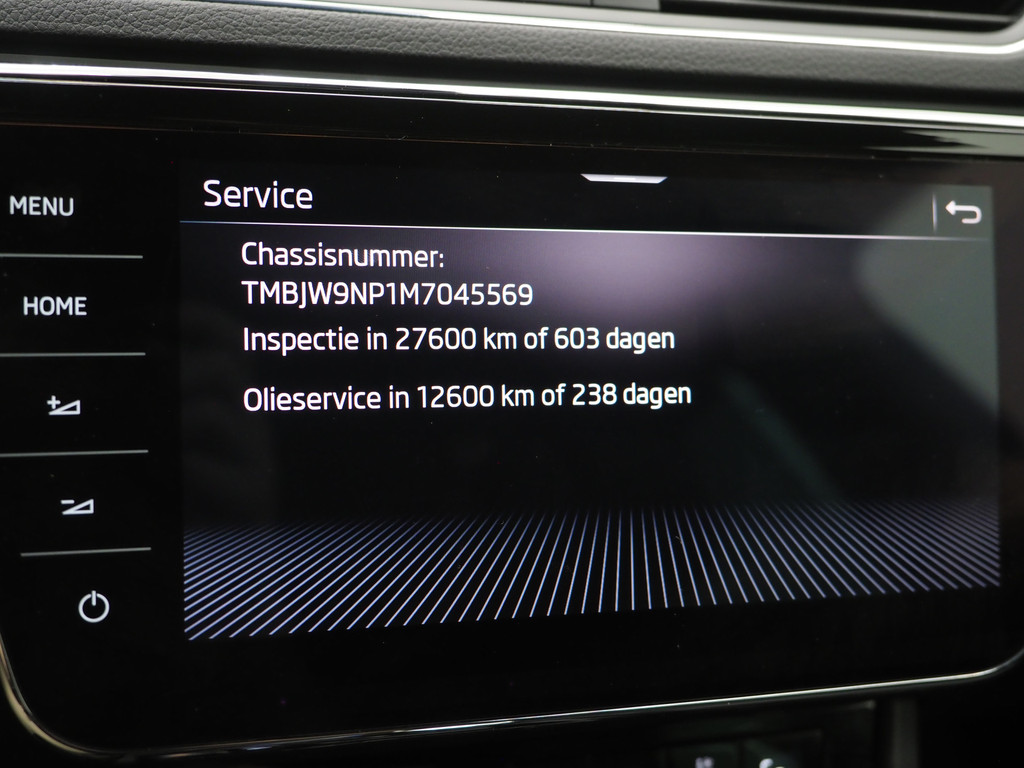Škoda Superb Combi 1.4 TSI iV Laurin & Klement 78