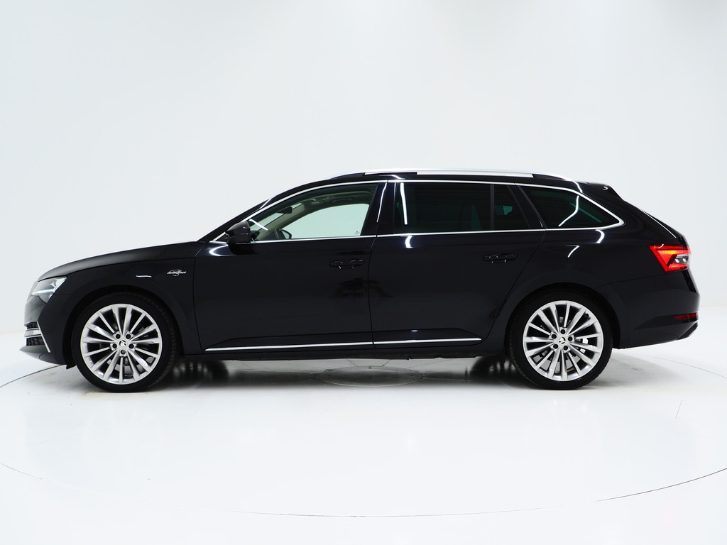 Škoda Superb Combi 1.4 TSI iV Laurin & Klement 1
