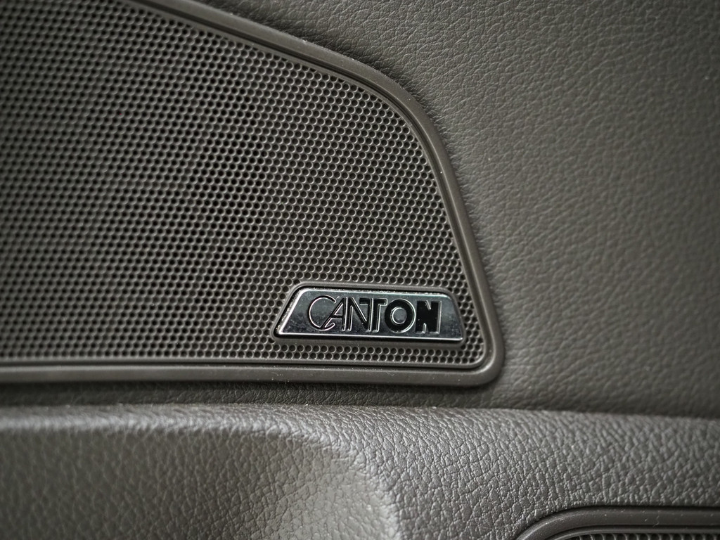 Škoda Superb Combi 1.4 TSI iV Laurin & Klement 19