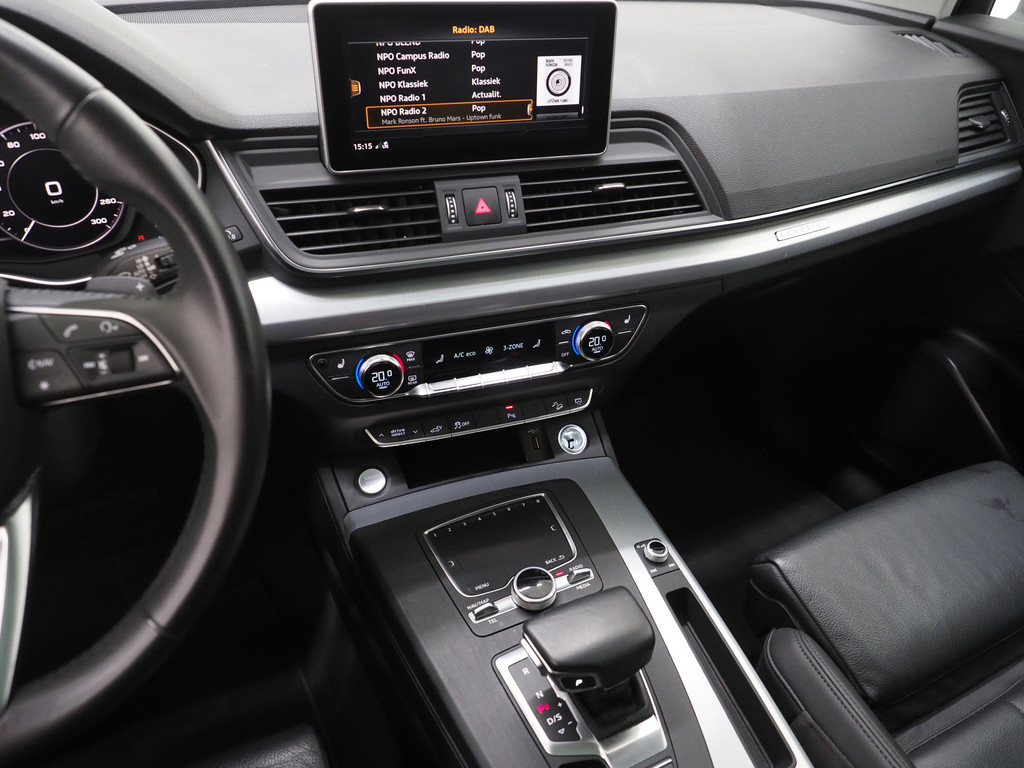 Audi Q5 50 TFSI e Quattro 299PK 72