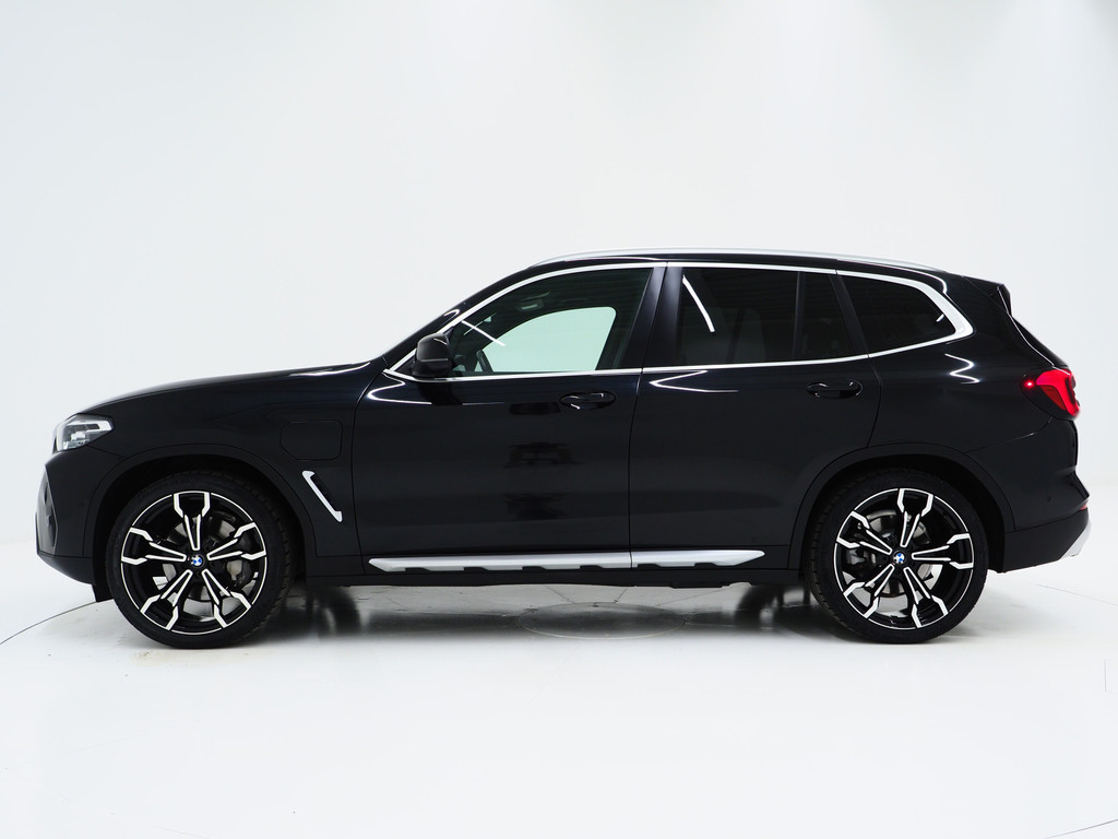 BMW X3 xDrive30e LCI 292PK 1