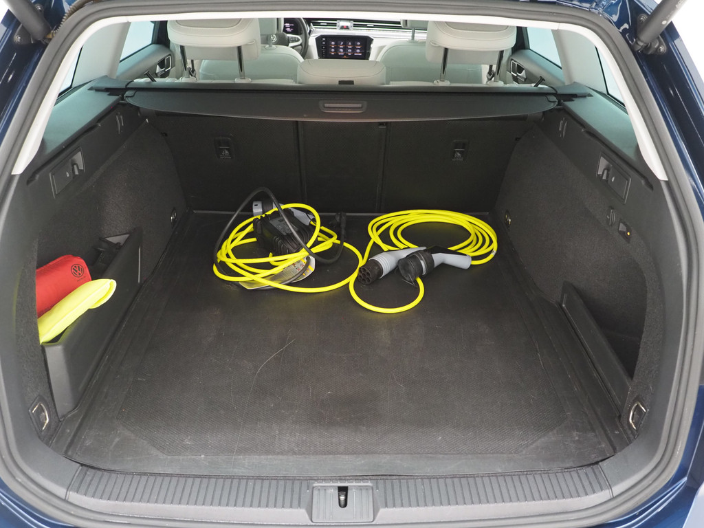 Volkswagen Passat Variant 1.4 TSI PHEV GTE R-Line 42