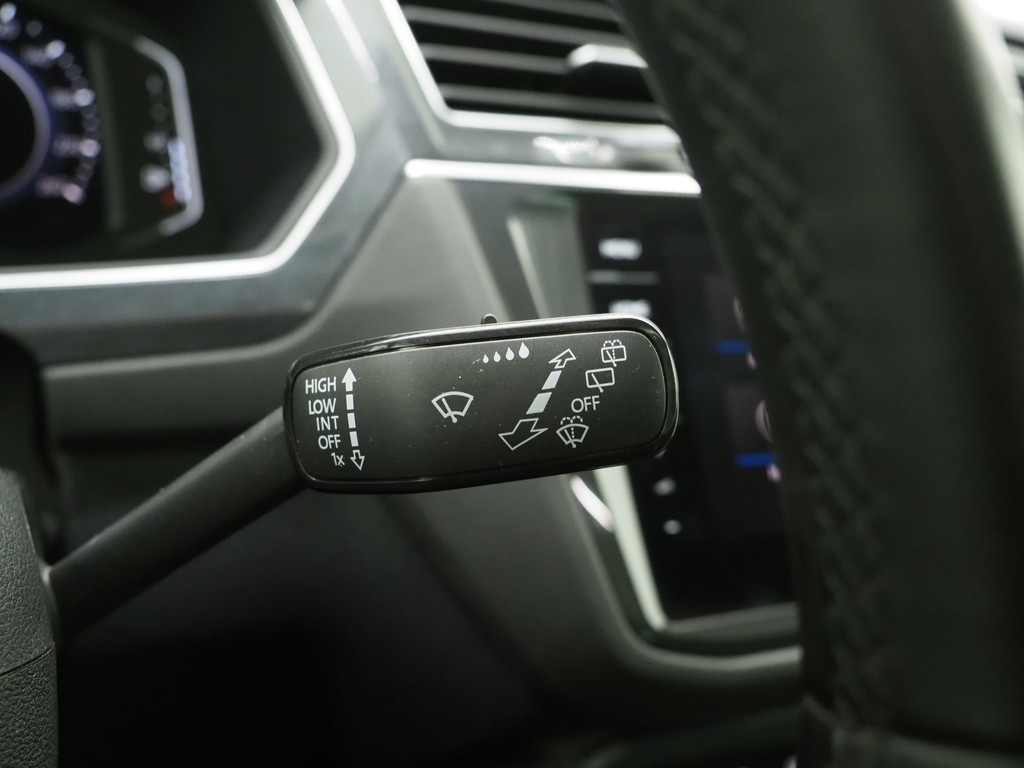 Volkswagen Tiguan 1.4 TSI eHybrid Elegance Exclusive 24