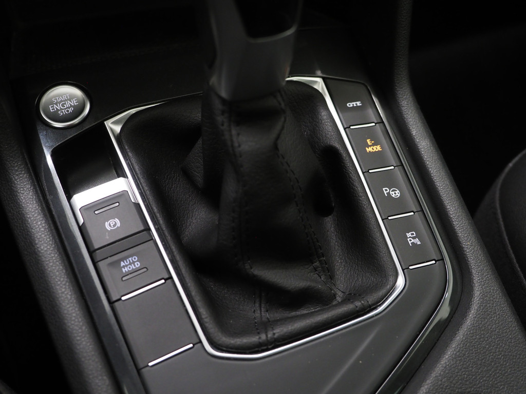 Volkswagen Tiguan 1.4 TSI eHybrid Elegance Exclusive 75