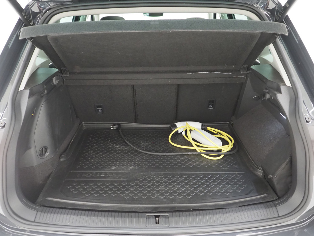 Volkswagen Tiguan 1.4 TSI eHybrid Elegance Exclusive 82