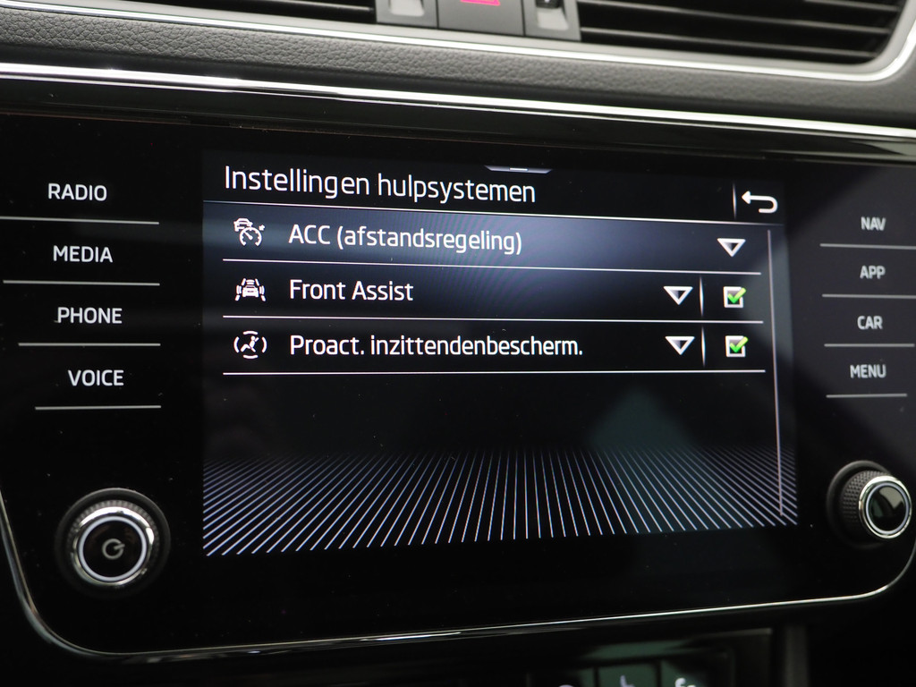 Škoda Superb Combi 1.4 TSI iV 218PK 30