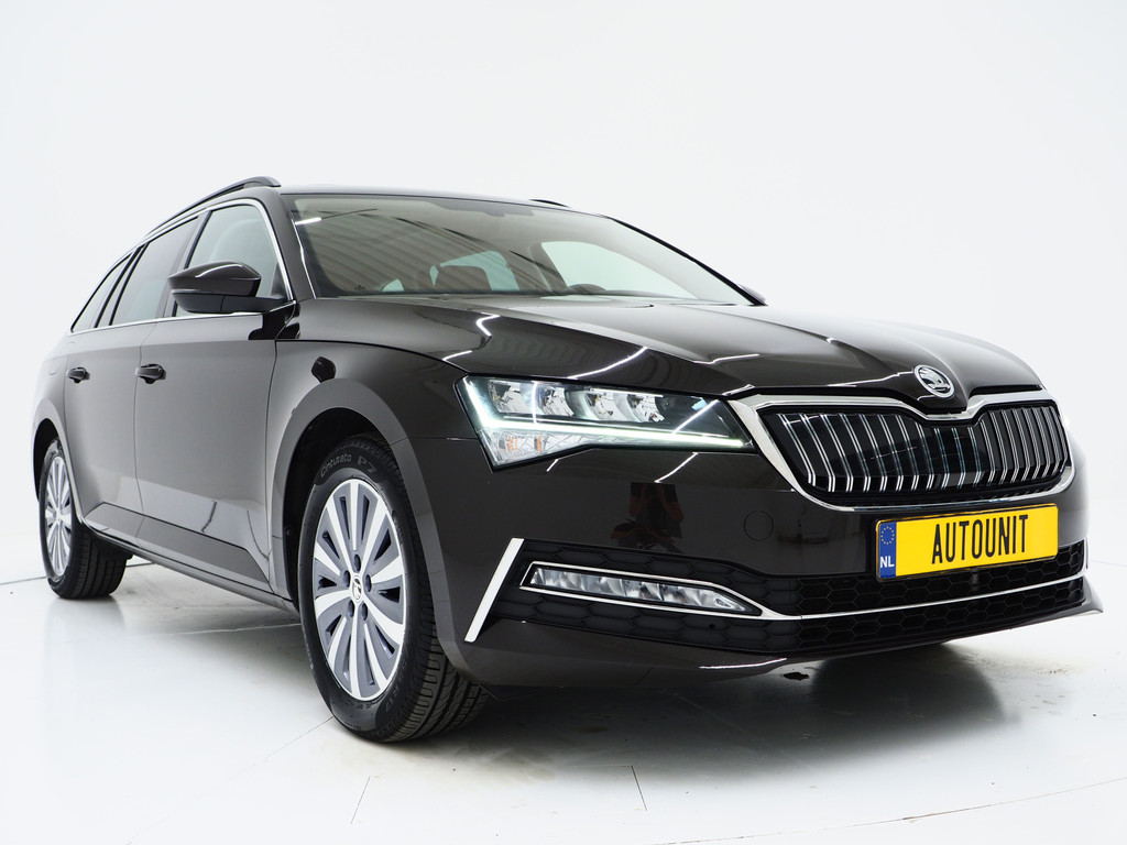 Škoda Superb Combi 1.4 TSI iV 218PK 51