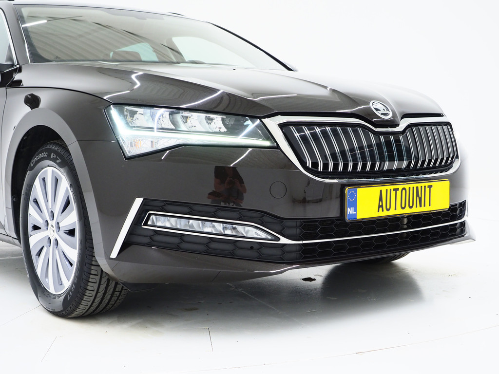 Škoda Superb Combi 1.4 TSI iV 218PK 52