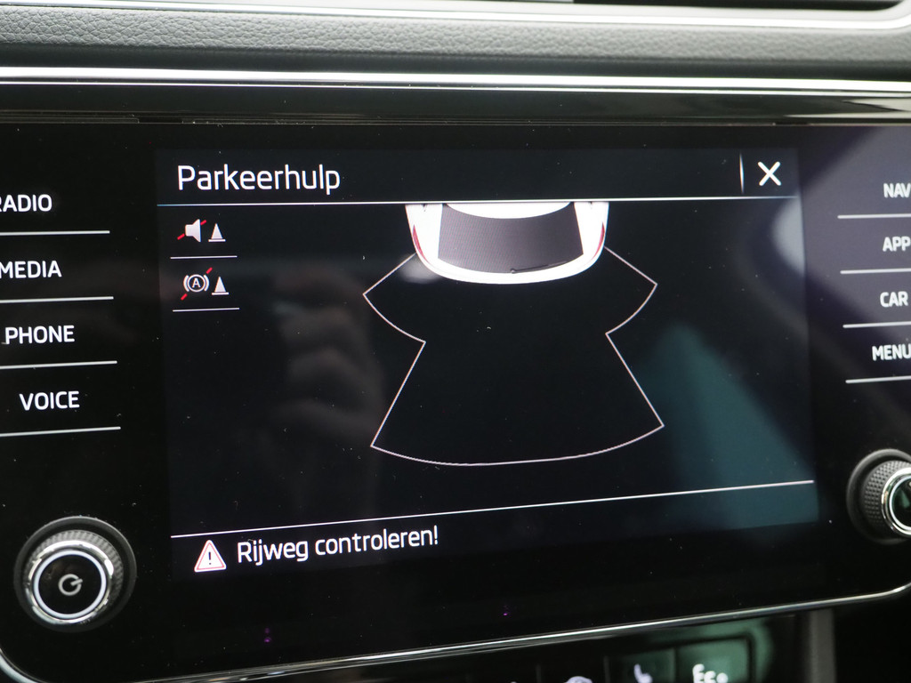 Škoda Superb Combi 1.4 TSI iV 218PK 72