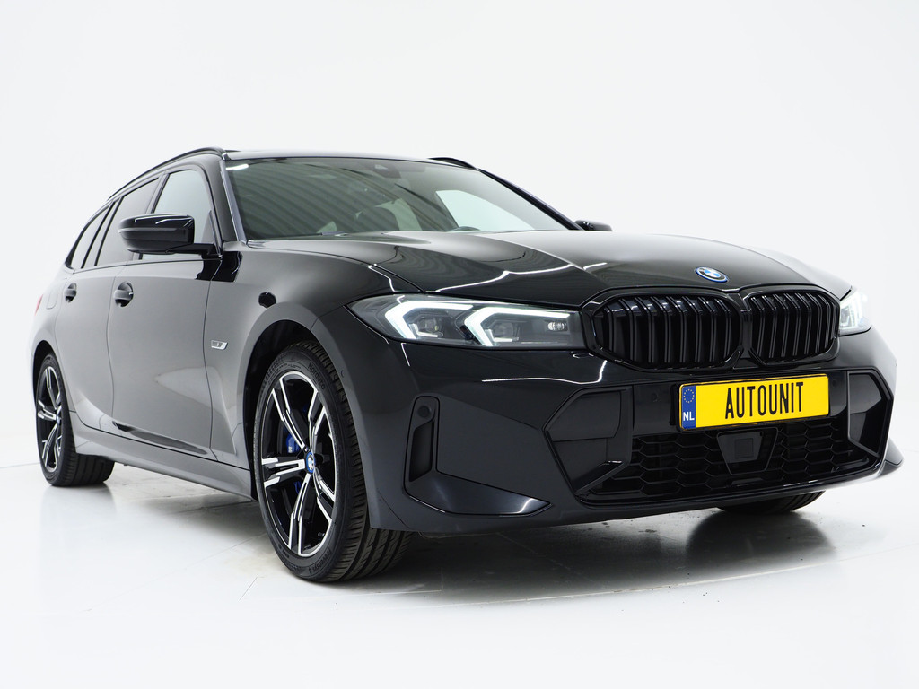 BMW 3 Serie Touring 330e M-Sport Pro LCI 10