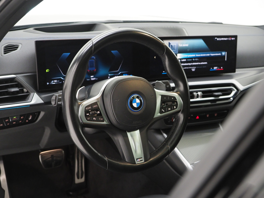 BMW 3 Serie Touring 330e M-Sport Pro LCI 59