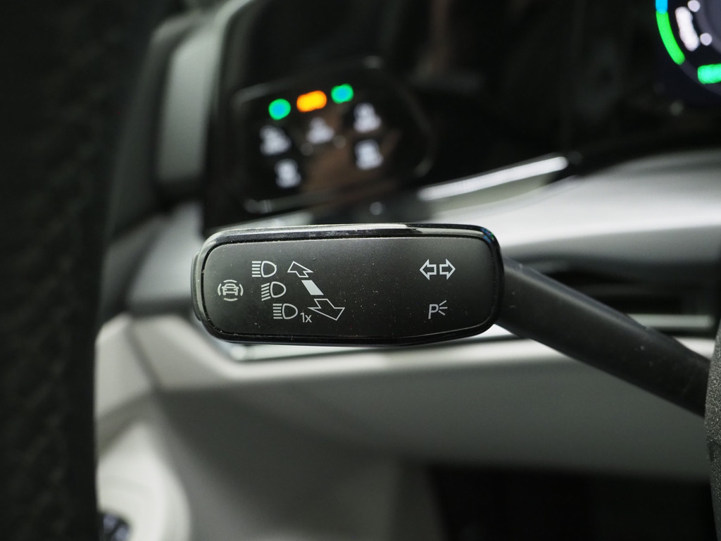 Volkswagen Golf 1.4 eHybrid Style 204PK 21
