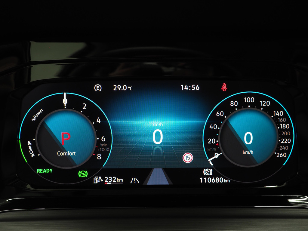 Volkswagen Golf 1.4 eHybrid Style 204PK 25